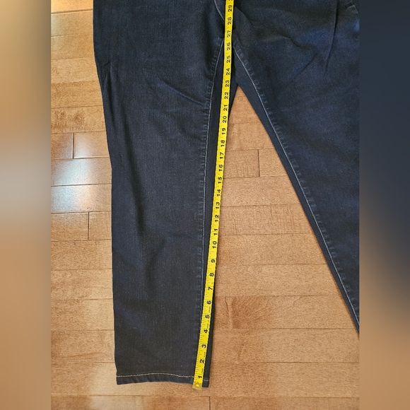 WILLIAM RAST Plus Size Women's Jeggings - Size 20 - Picture 3 of 11